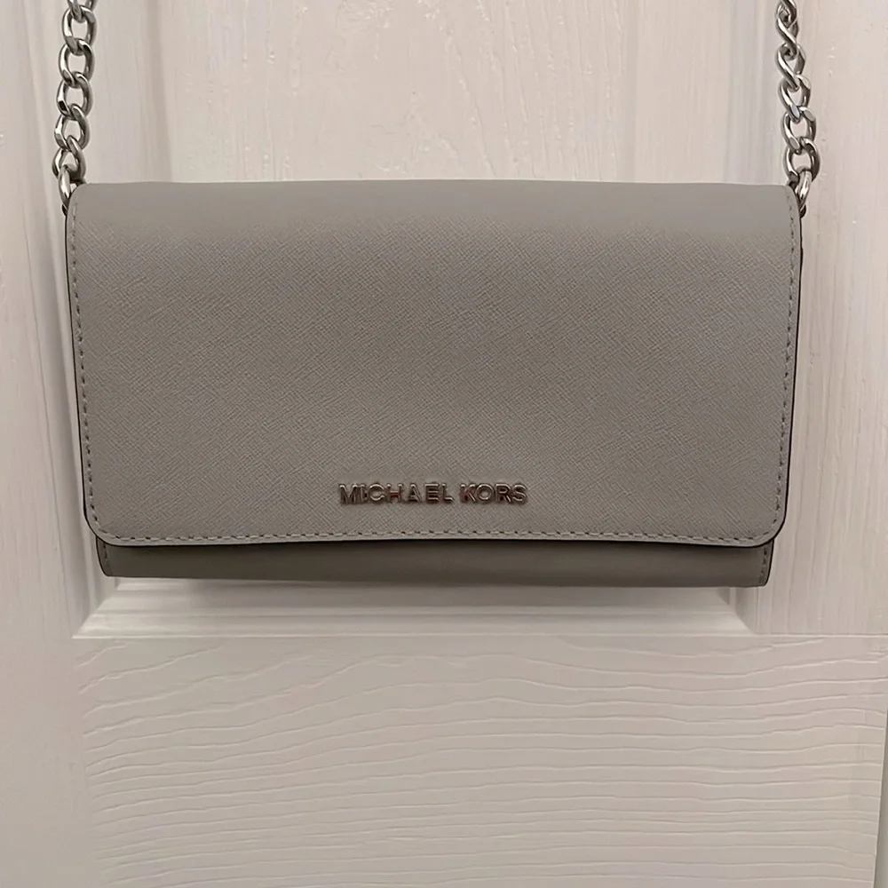 Michael Kors crossbody wallet purse - Picture 1 of 3